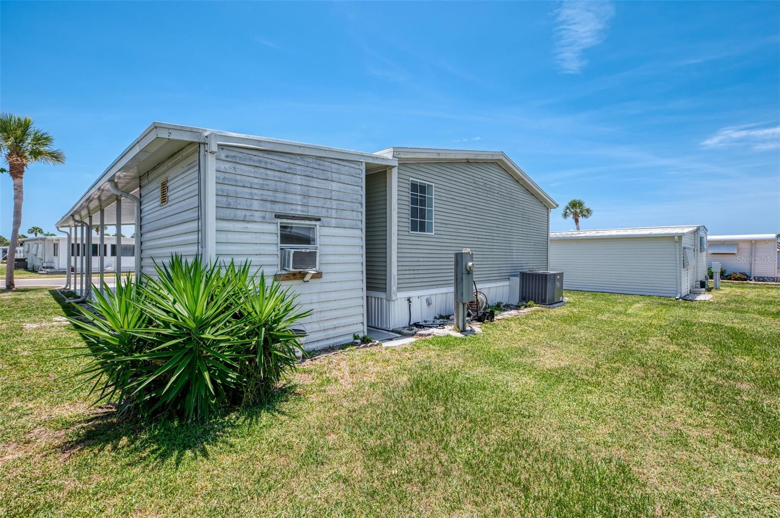 Image 52 of 82 For 621 Gloriosa Drive