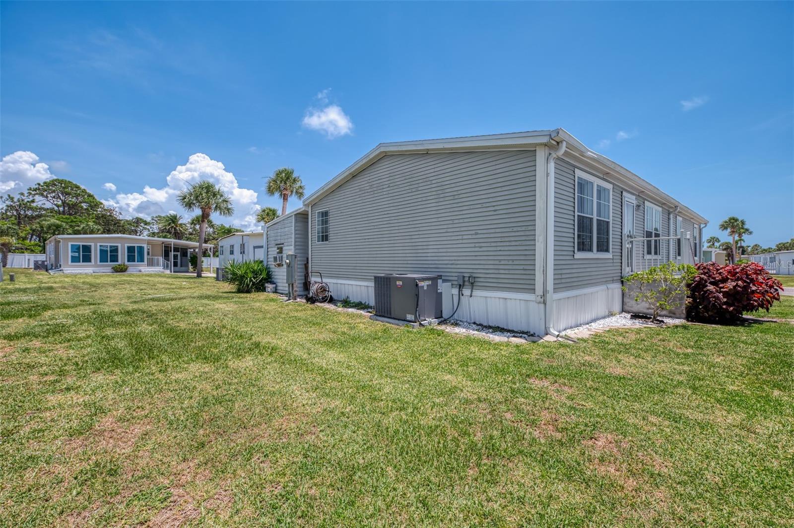 Image 53 of 82 For 621 Gloriosa Drive