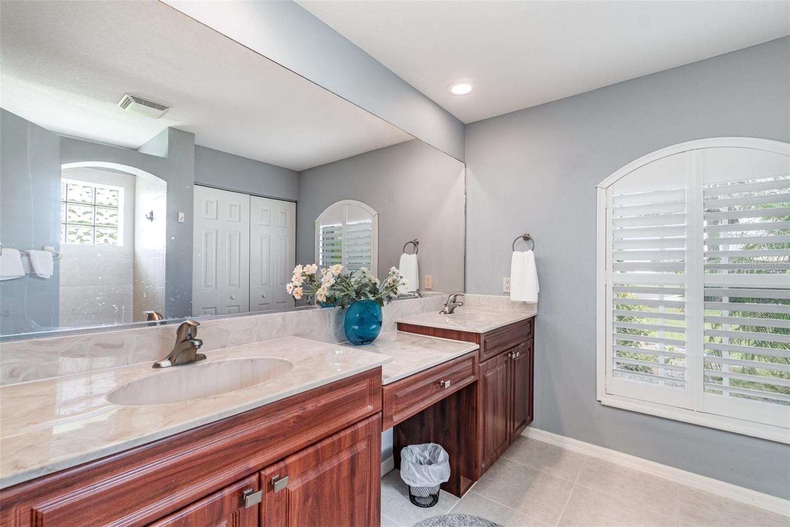 Image 14 of 36 For 7101 Dogwood Court
