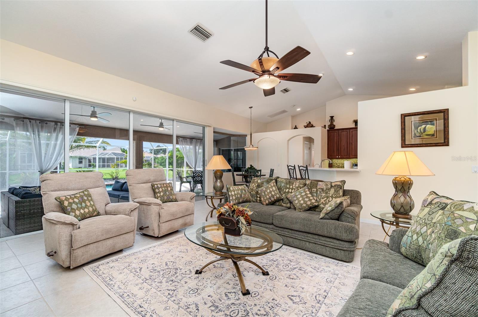 Image 3 of 36 For 7101 Dogwood Court