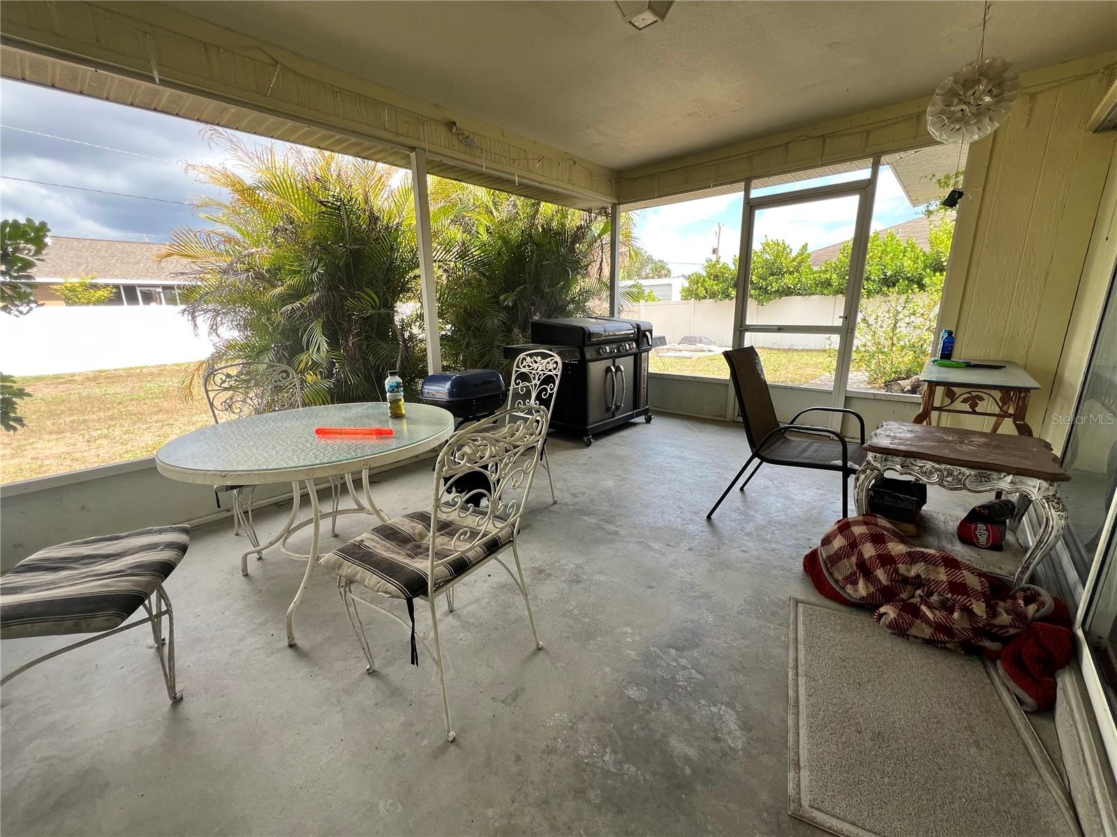 Image 16 of 17 For 2696 Gisela Road