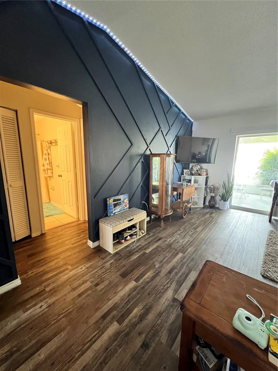 Image 6 of 17 For 2696 Gisela Road