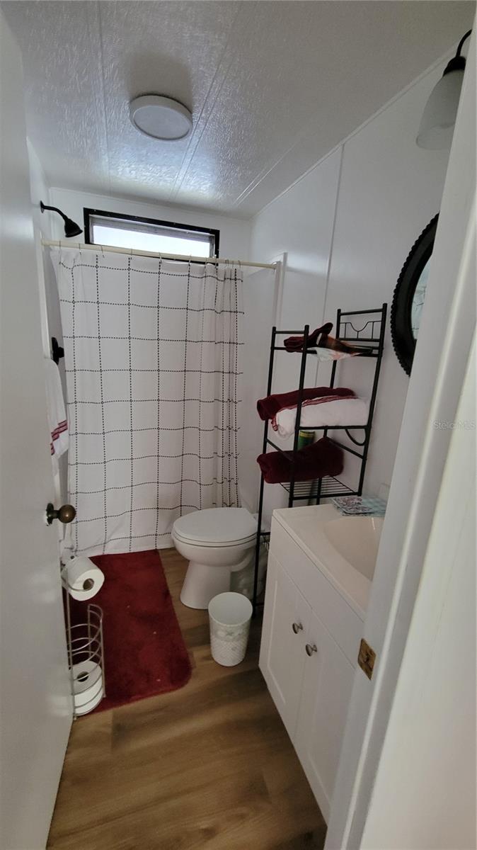 Image 9 of 28 For 232 La Rosas