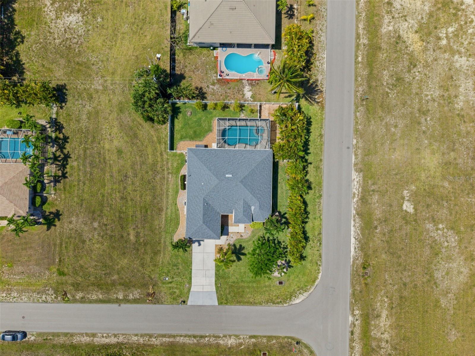 Image 37 of 49 For 3219 7th Lane