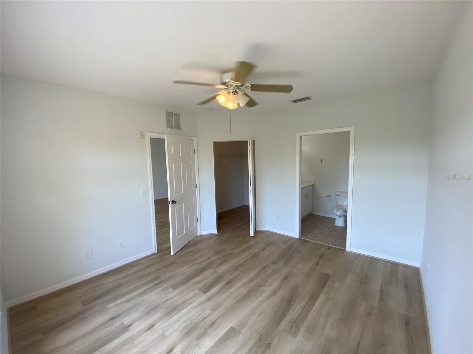 Image 19 of 22 For 2081 Willow Hammock Circle 302
