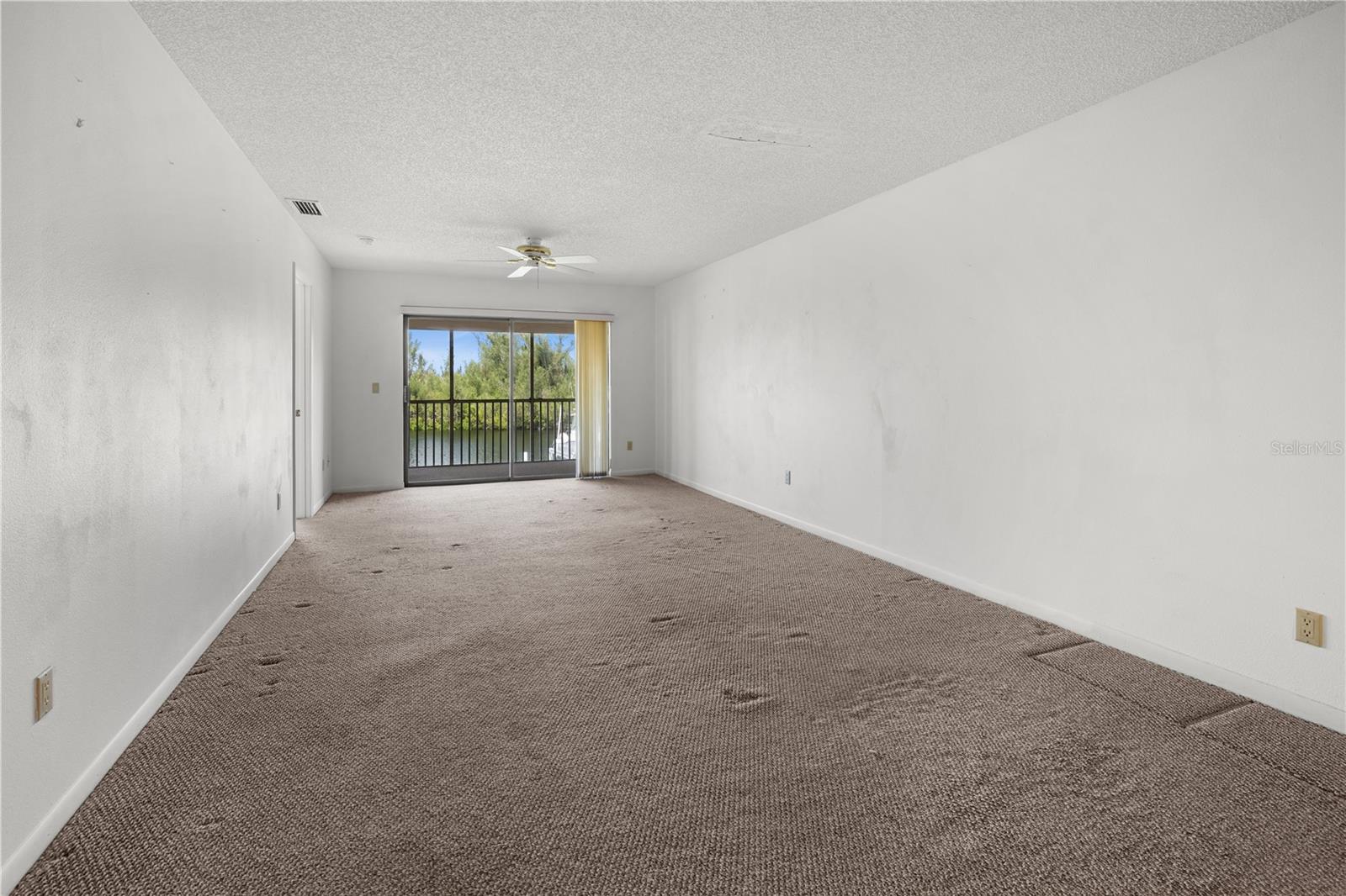 Image 17 of 46 For 1348 Rock Dove Court C201