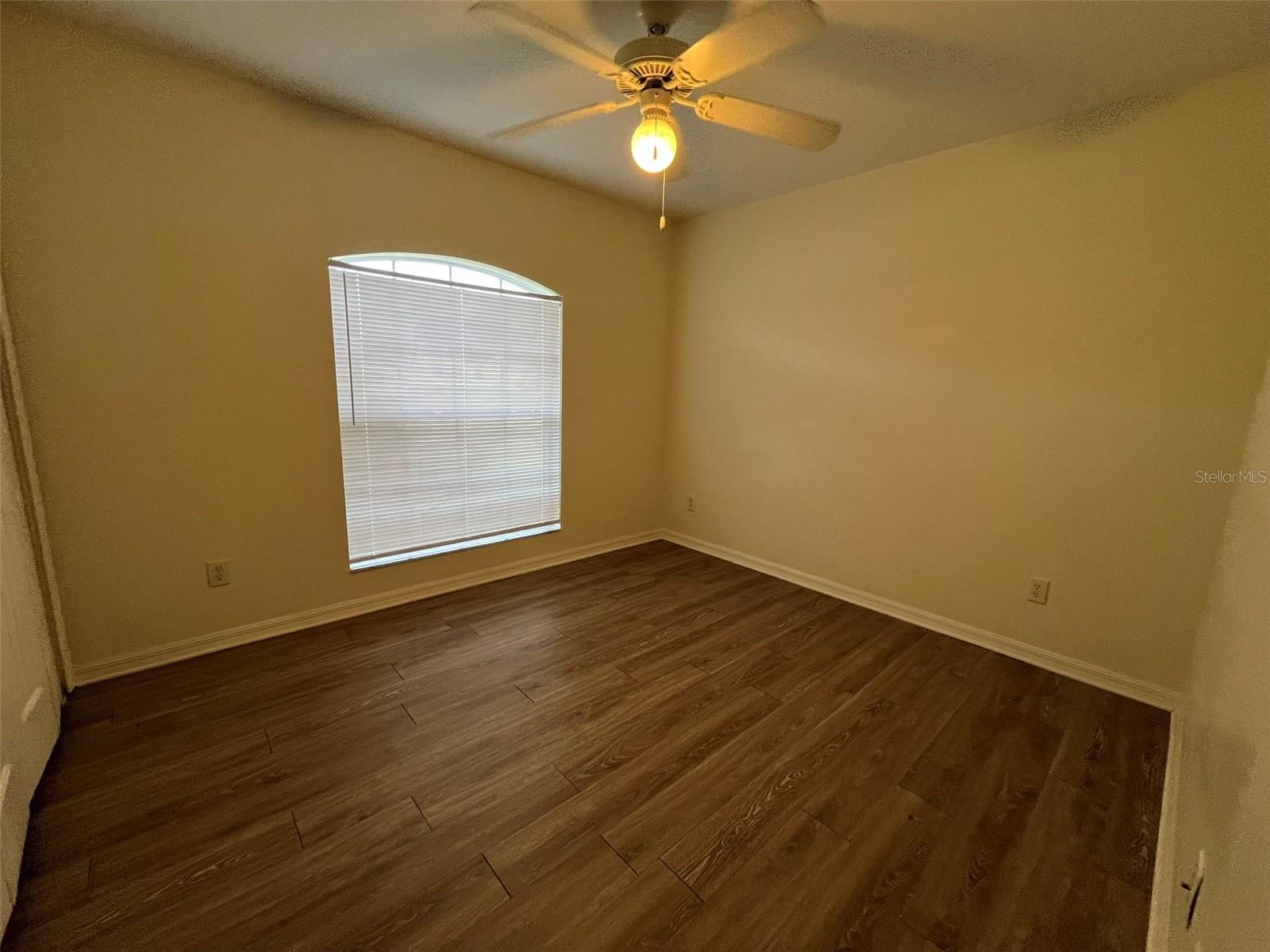 Image 10 of 13 For 7450 Blutter Road