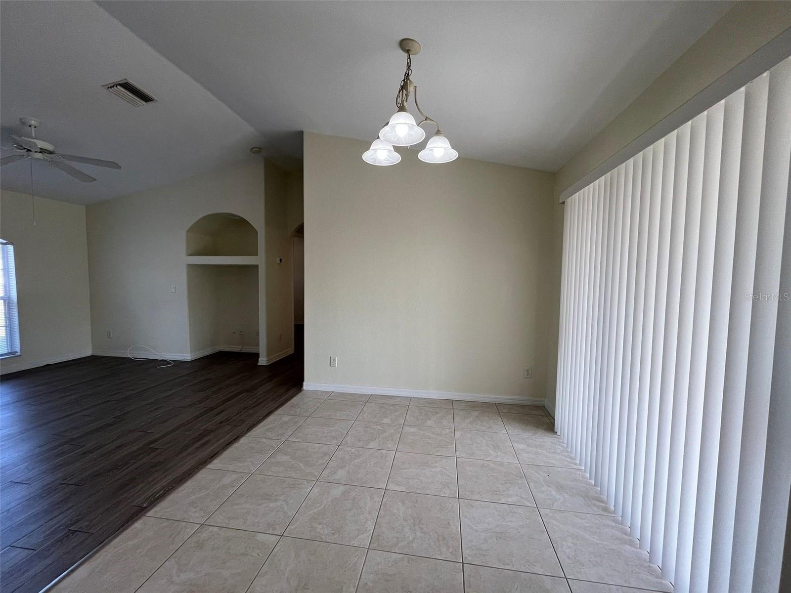 Image 4 of 13 For 7450 Blutter Road