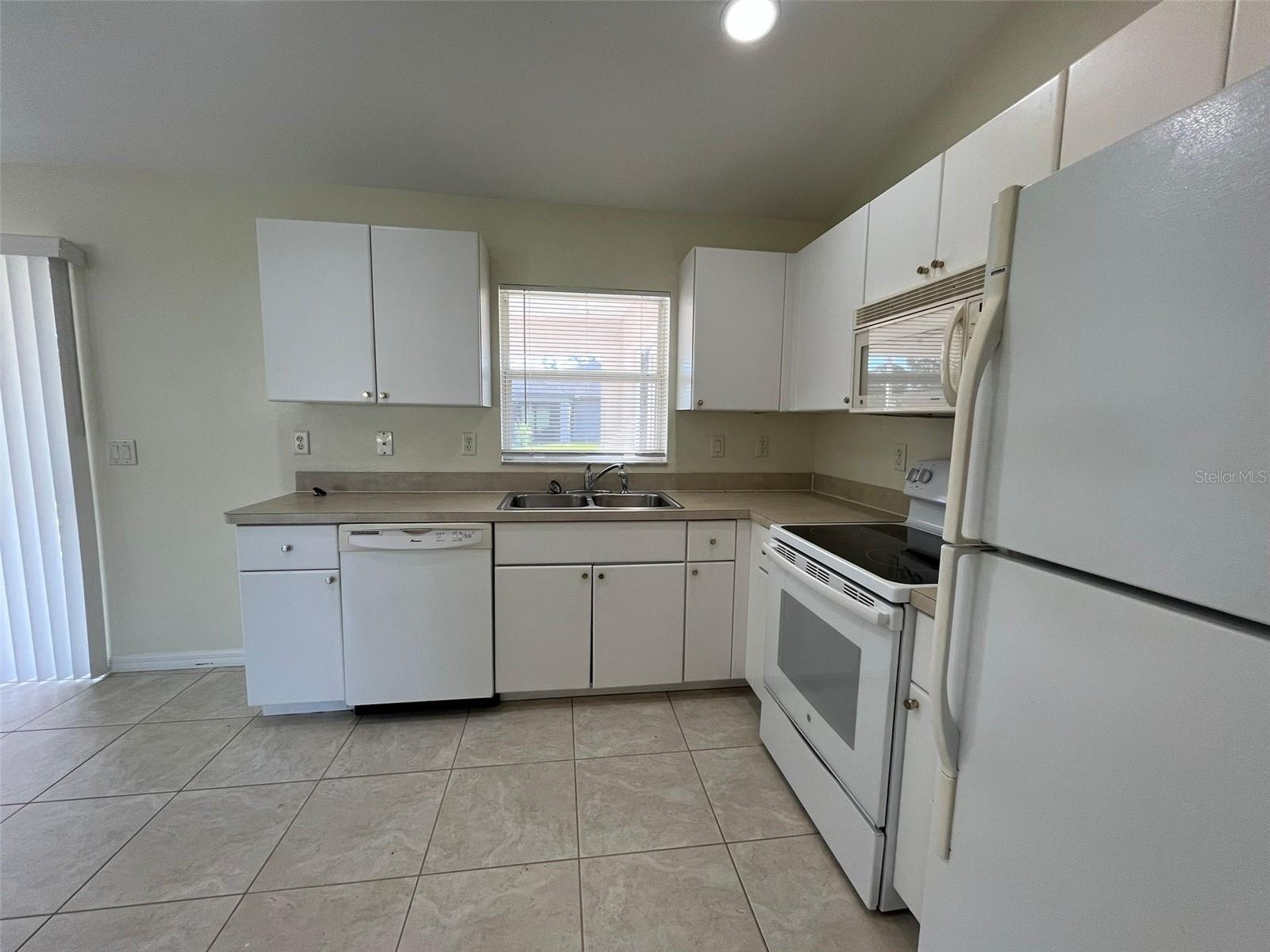 Image 5 of 13 For 7450 Blutter Road