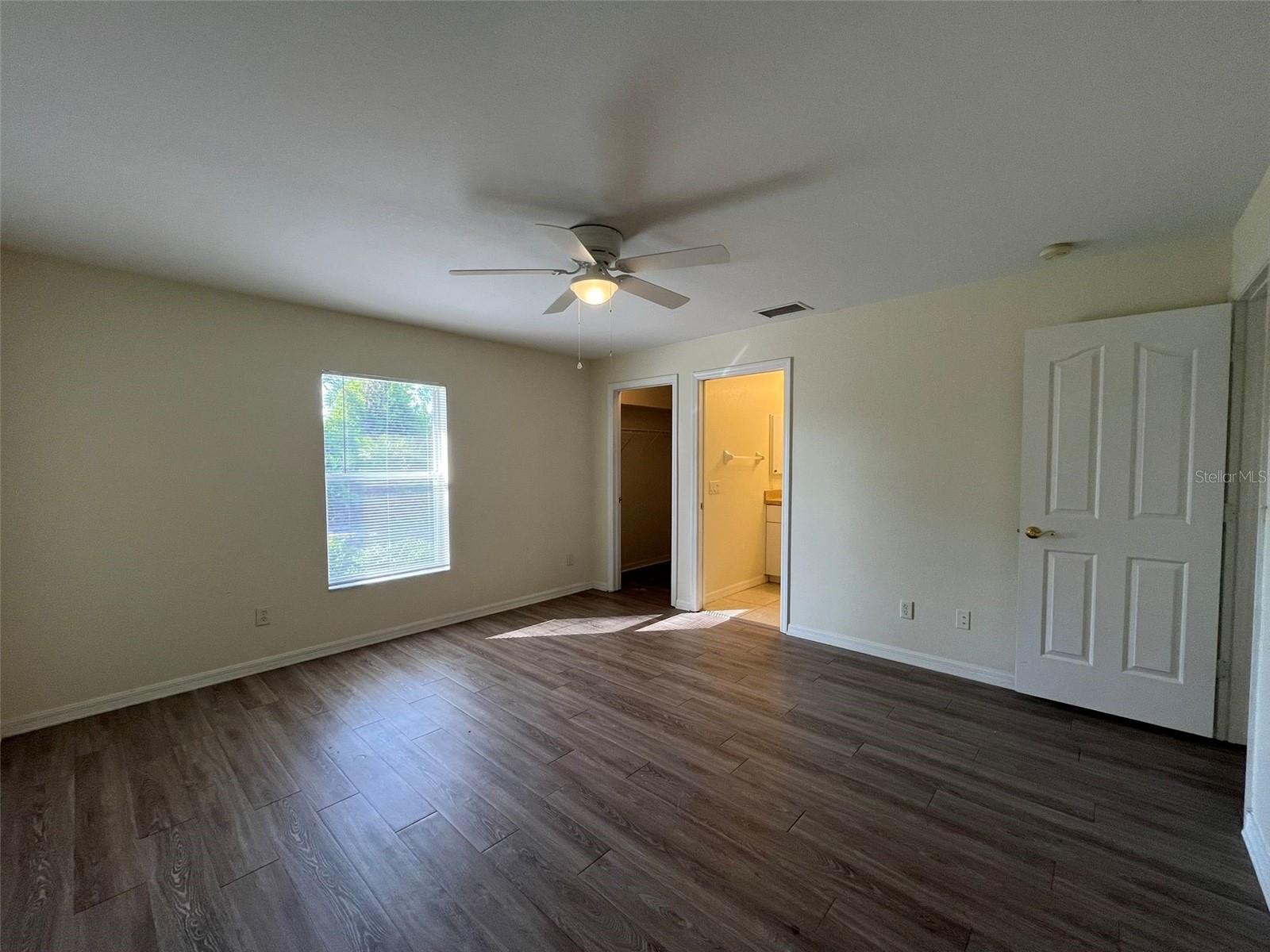 Image 7 of 13 For 7450 Blutter Road