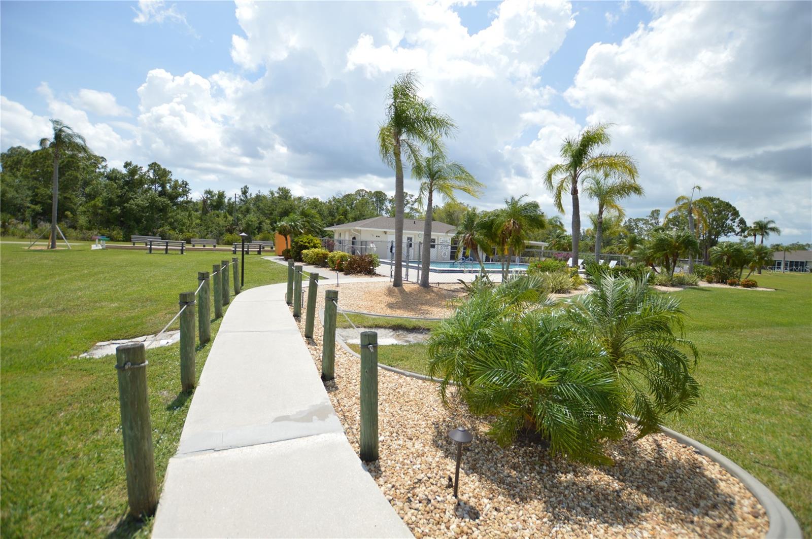 Image 38 of 39 For 12538 Kingsway Circle 1602