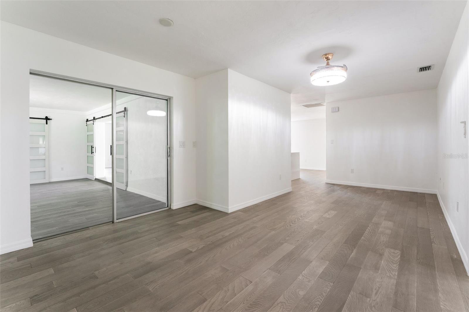 Image 19 of 53 For 1231 Beacon Drive
