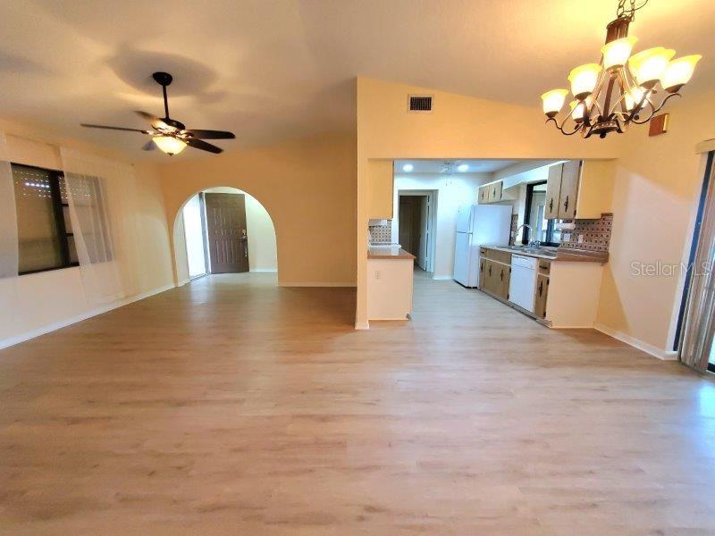 Image 10 of 29 For 446 Spring Lake Boulevard Nw