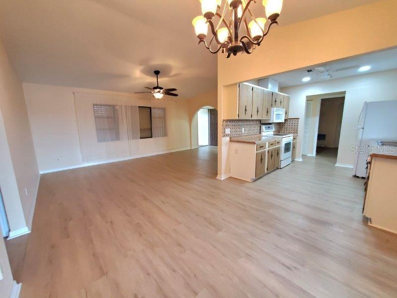 Image 12 of 29 For 446 Spring Lake Boulevard Nw