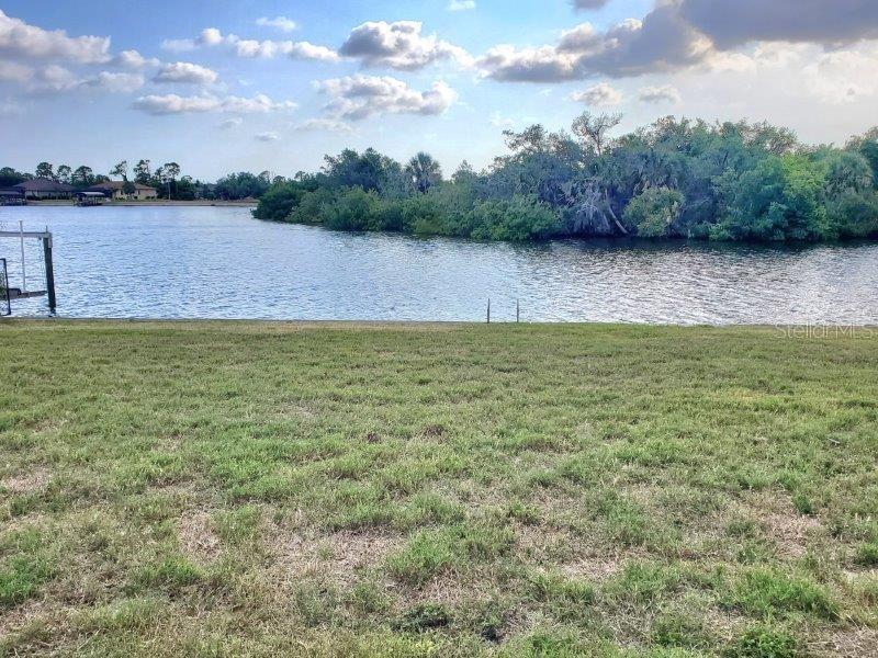 Image 2 of 29 For 446 Spring Lake Boulevard Nw