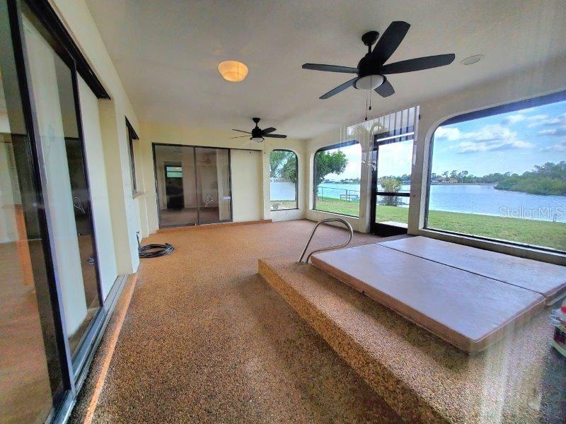 Image 5 of 29 For 446 Spring Lake Boulevard Nw