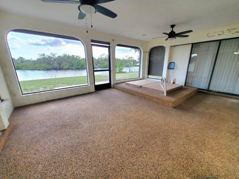 Image 6 of 29 For 446 Spring Lake Boulevard Nw