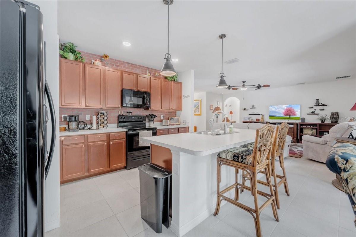 Image 47 of 70 For 7652 Mikasa Drive