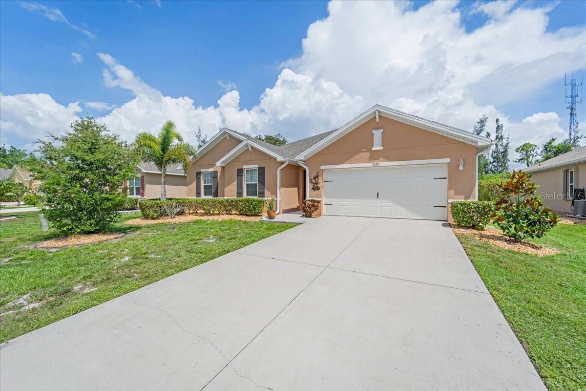 Image 6 of 70 For 7652 Mikasa Drive