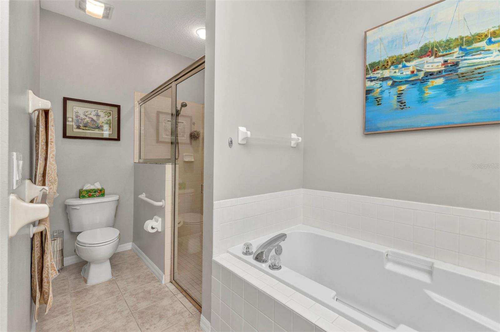 Image 19 of 46 For 24358 Folkstone Avenue