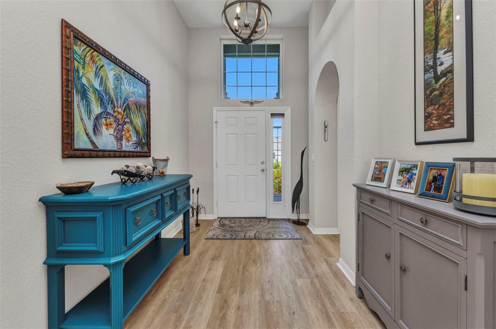 Image 4 of 46 For 24358 Folkstone Avenue