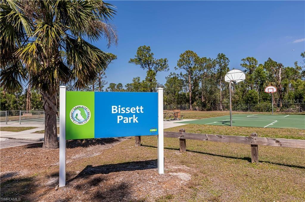 Image 21 of 29 For 12533 Green Gulf Boulevard