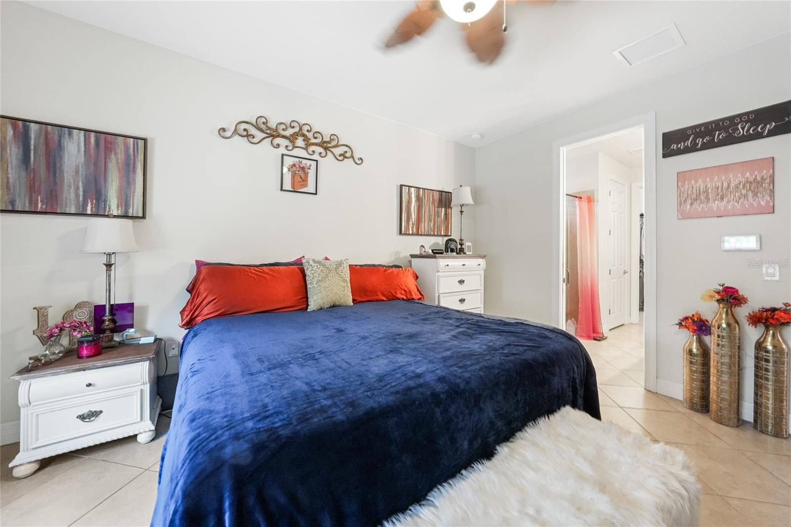 Image 13 of 39 For 2515 Sherman Oak Drive