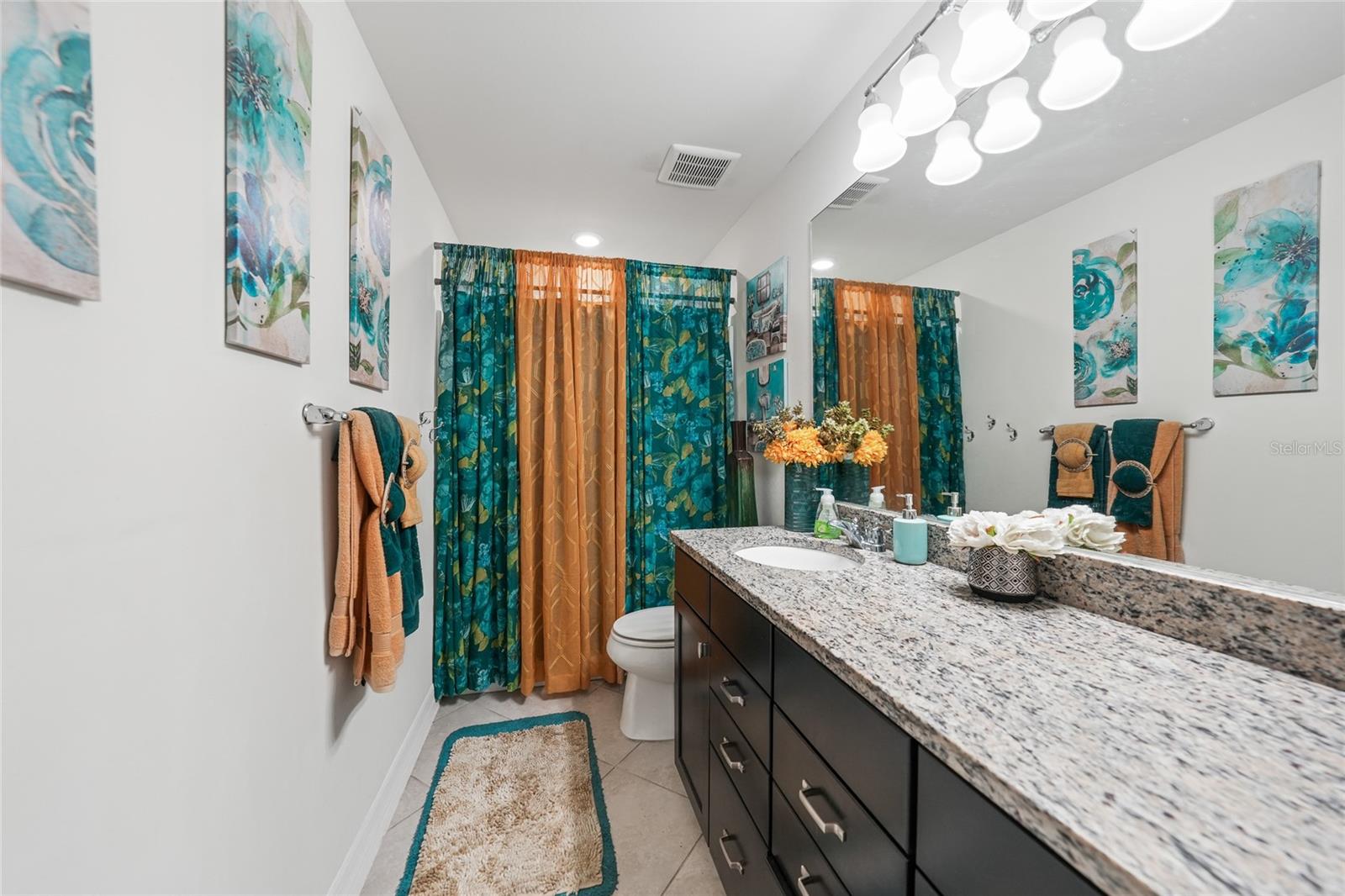 Image 20 of 39 For 2515 Sherman Oak Drive