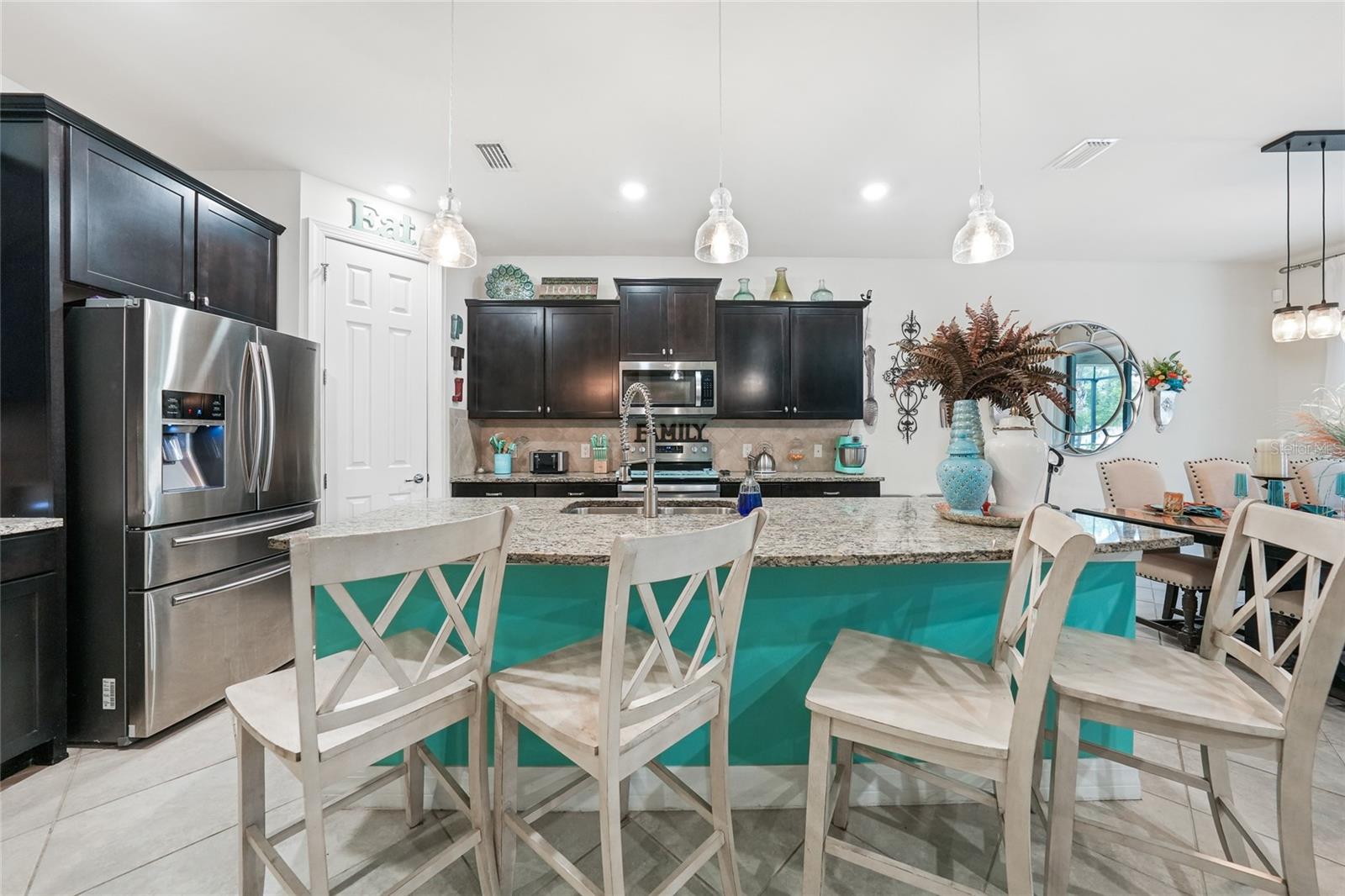 Image 6 of 39 For 2515 Sherman Oak Drive