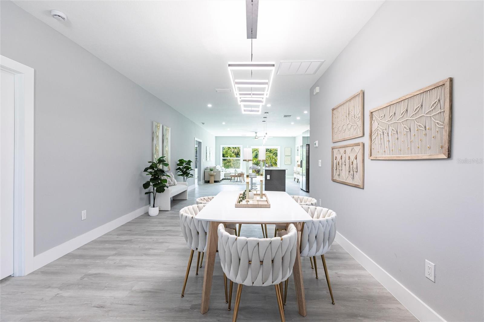 Image 14 of 52 For 12168 Mayfair Avenue