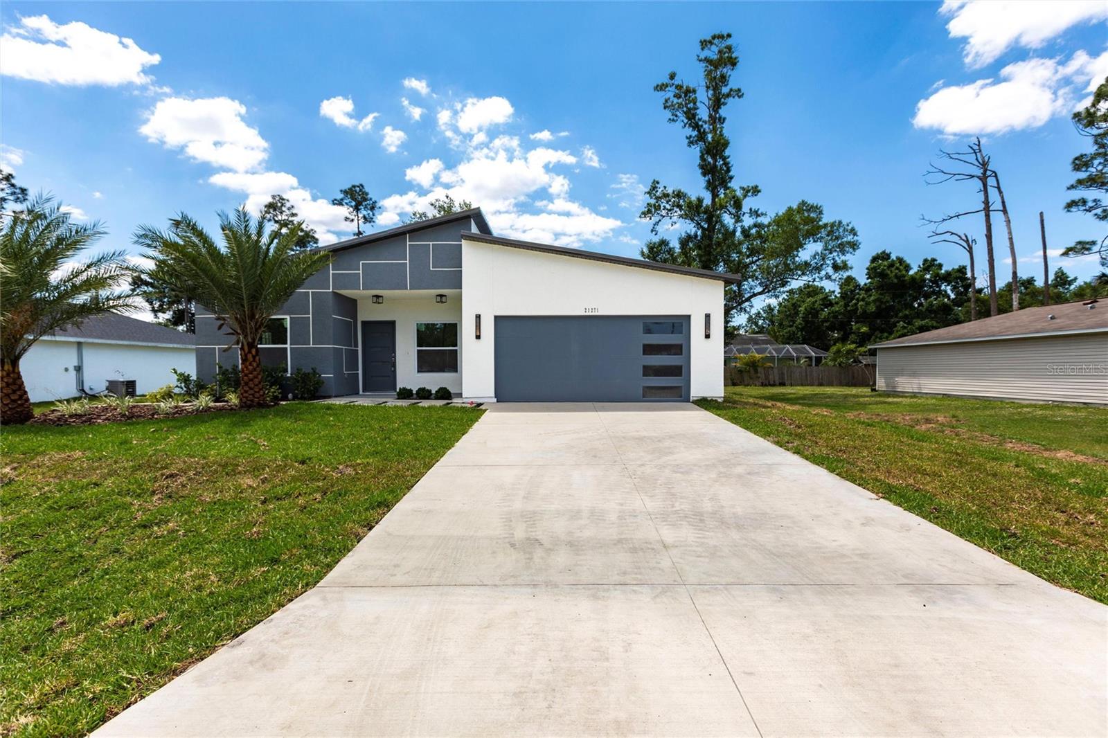 Image 4 of 52 For 12168 Mayfair Avenue