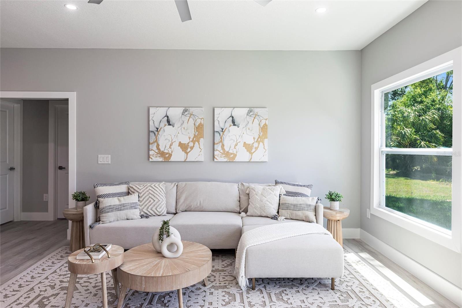 Image 9 of 52 For 12168 Mayfair Avenue