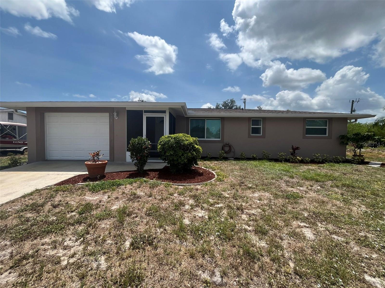 Details for 3251 Pinetree Street, PORT CHARLOTTE, FL 33952