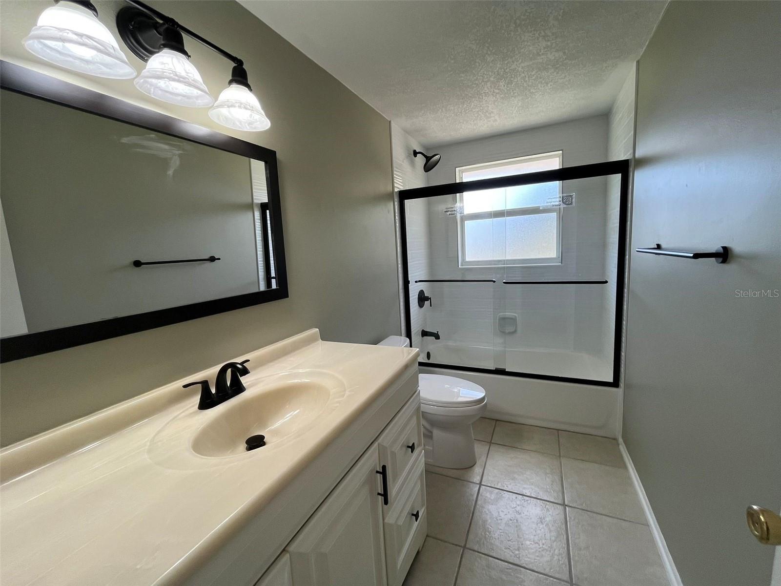 Image 13 of 13 For 3251 Pinetree Street