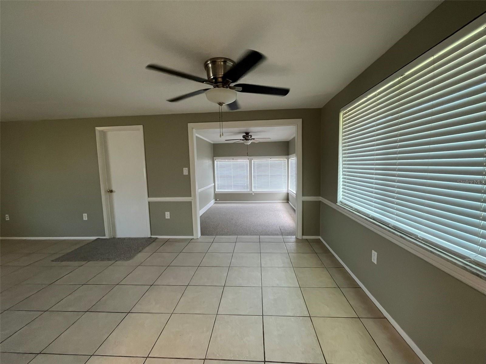 Image 5 of 13 For 3251 Pinetree Street