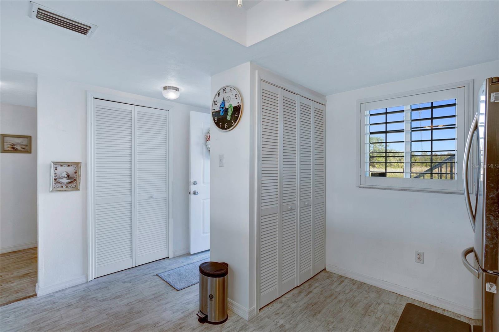 Image 15 of 26 For 3310 Loveland Boulevard 2304
