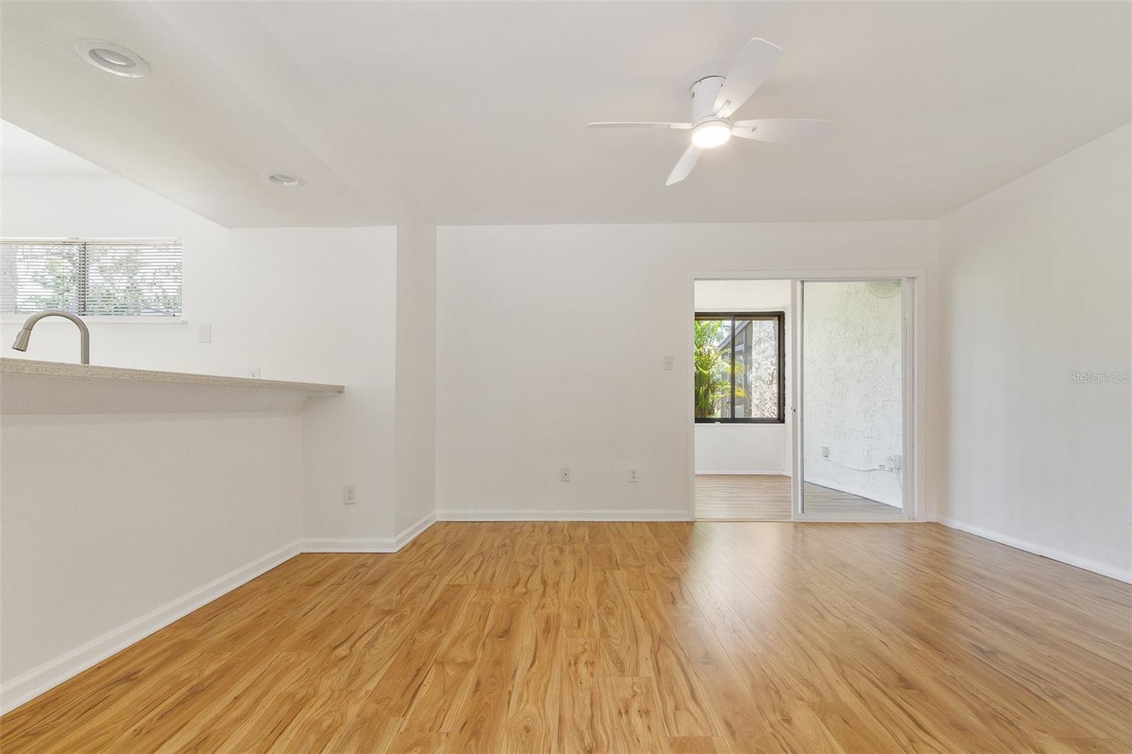 Image 16 of 44 For 4346 Rayfield Drive 4346