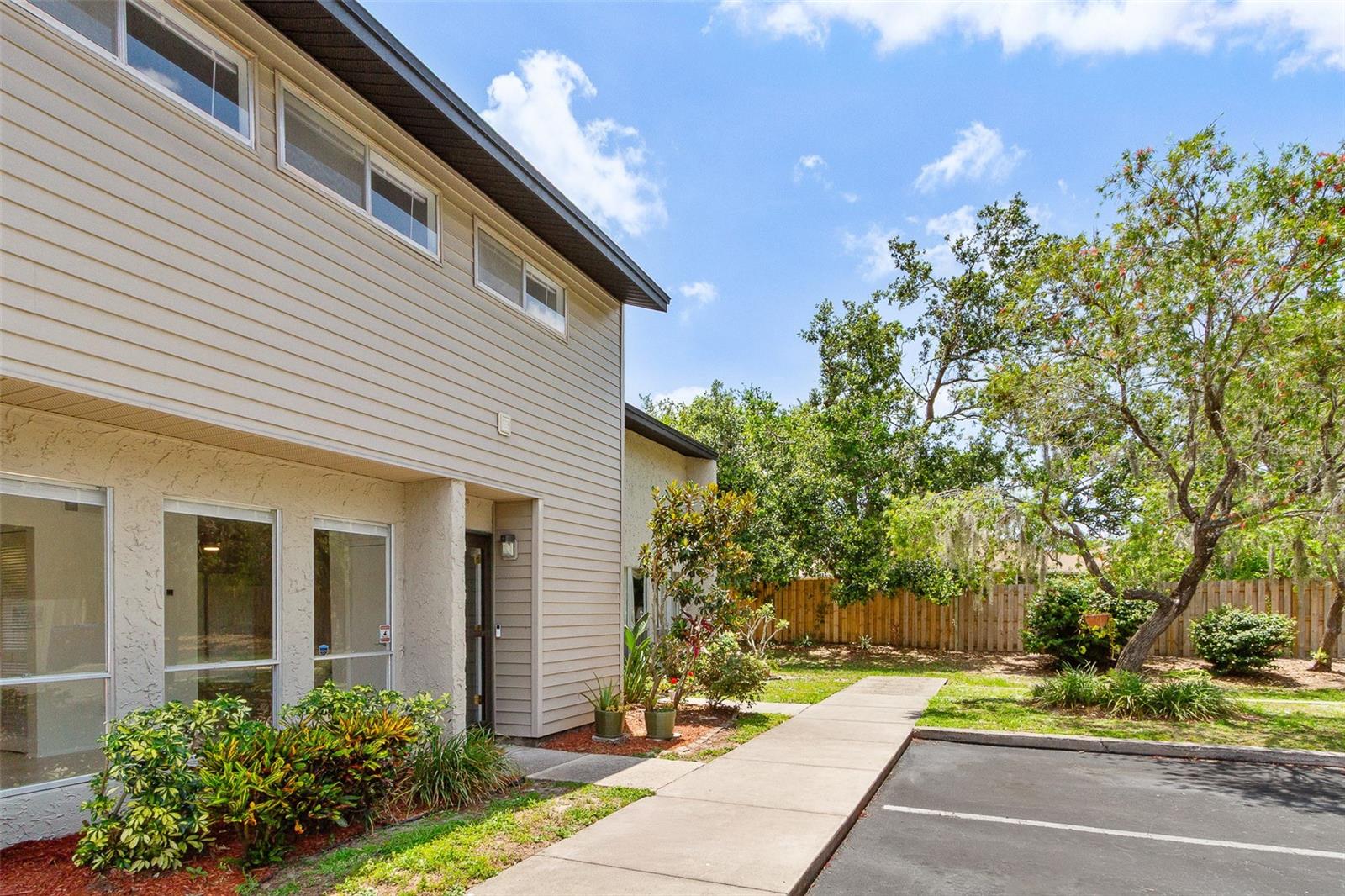Image 3 of 44 For 4346 Rayfield Drive 4346