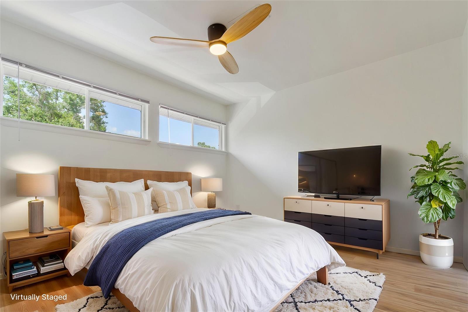 Image 33 of 44 For 4346 Rayfield Drive 4346