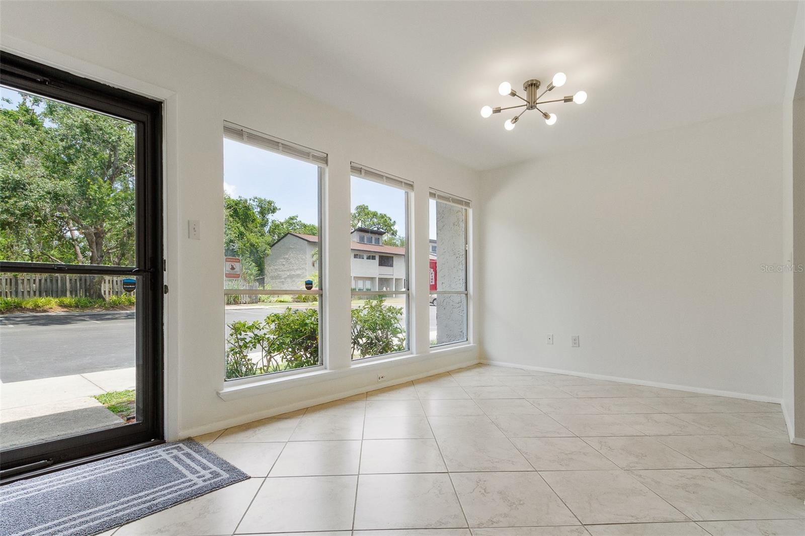 Image 6 of 44 For 4346 Rayfield Drive 4346