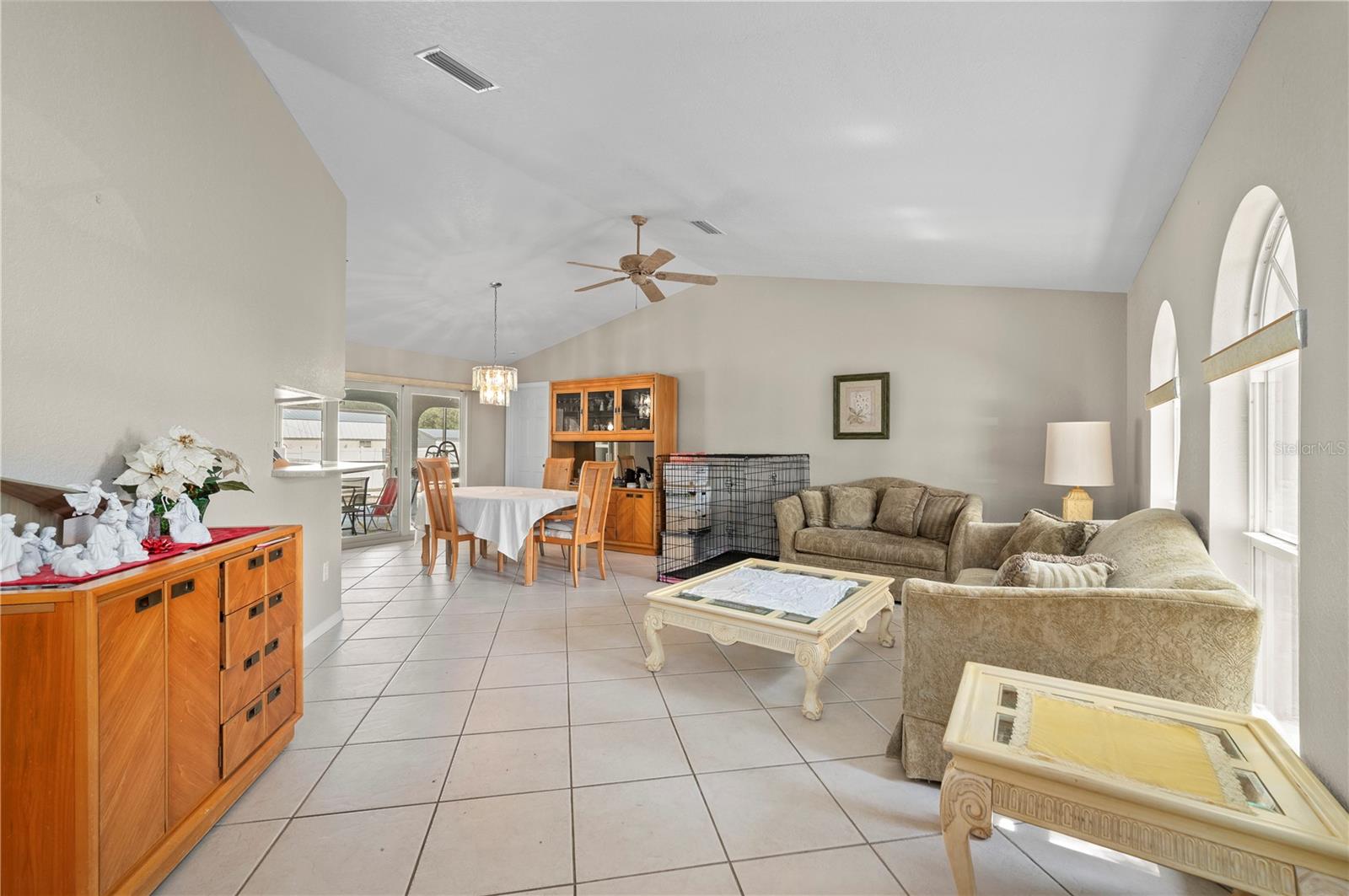 Image 12 of 66 For 891 Bayard Street
