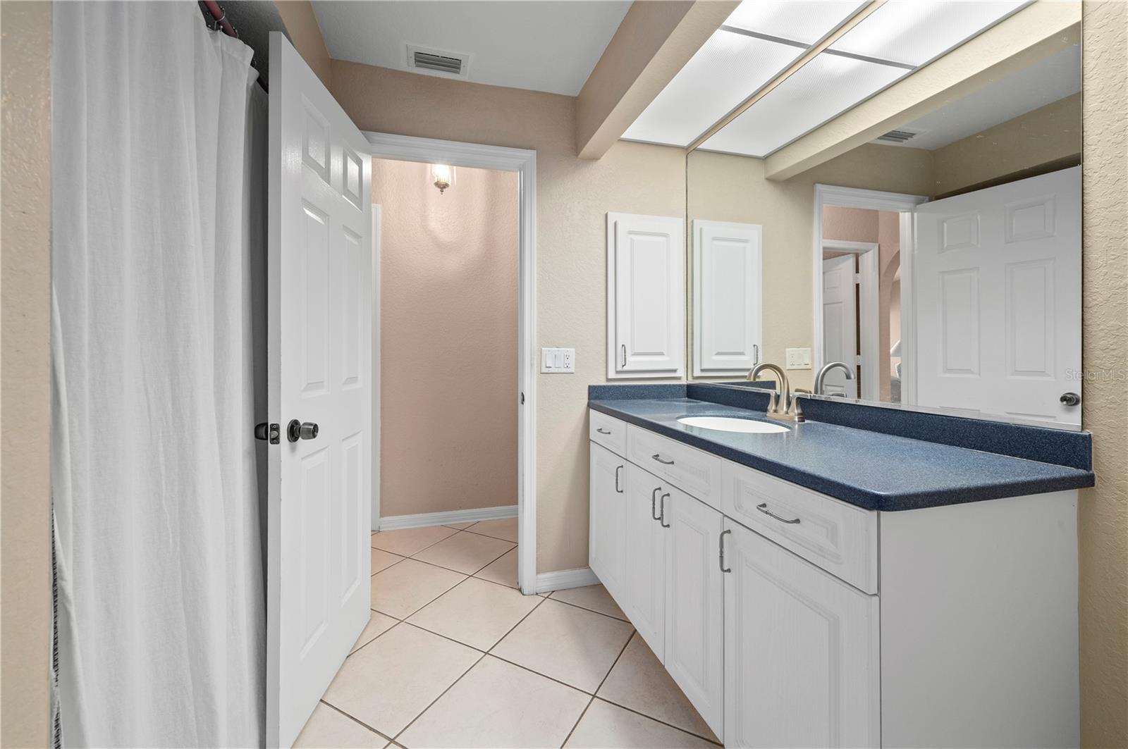 Image 39 of 66 For 891 Bayard Street