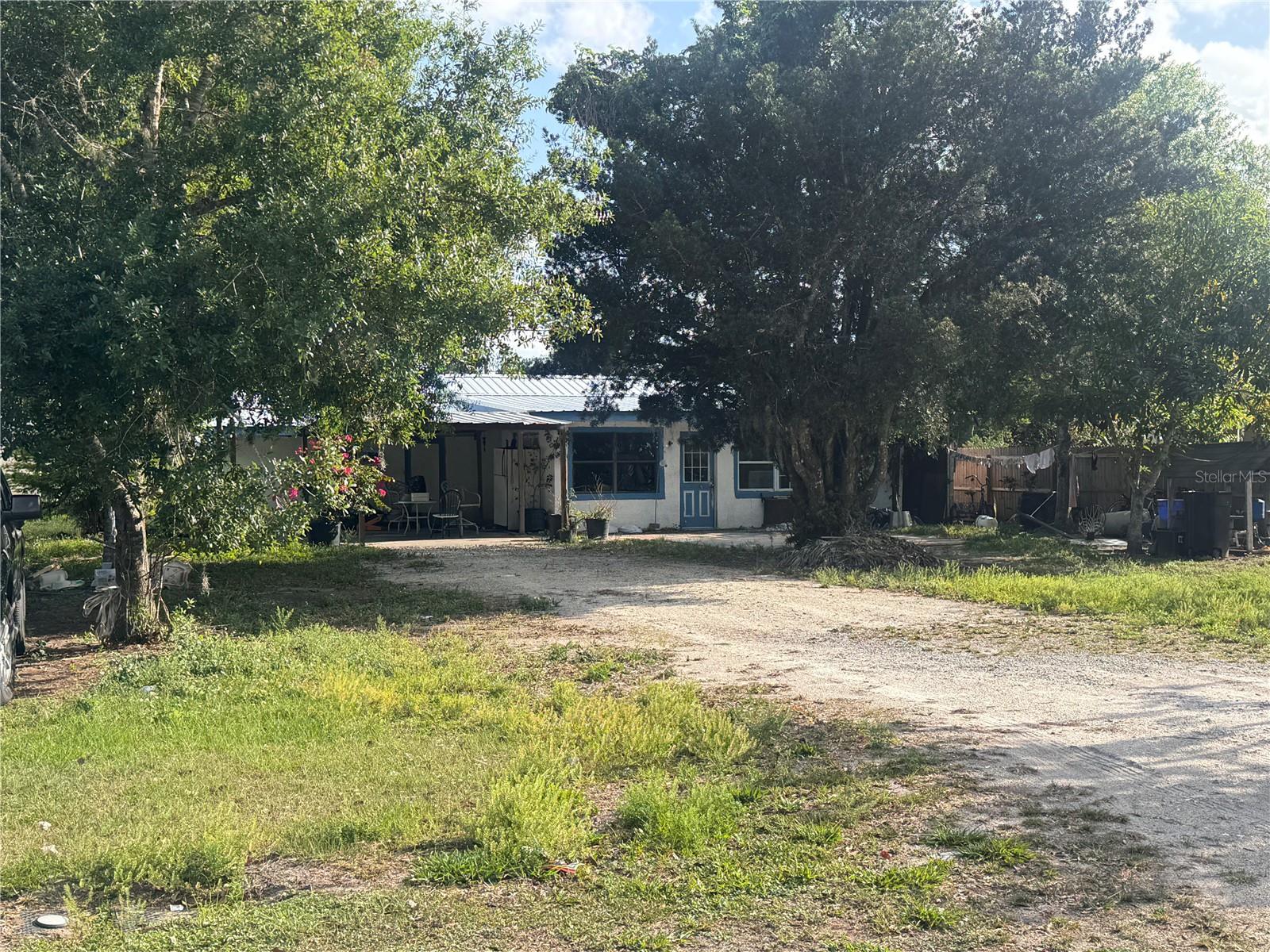 Image 3 of 3 For 601 Waldron Street