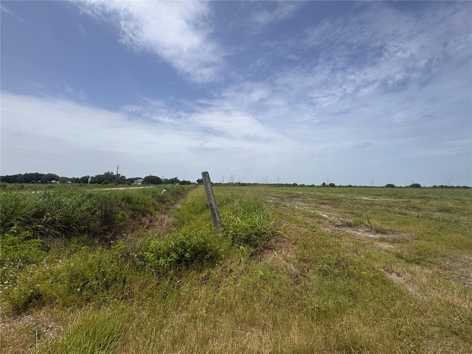 Image 4 of 8 For  Cr-763  
