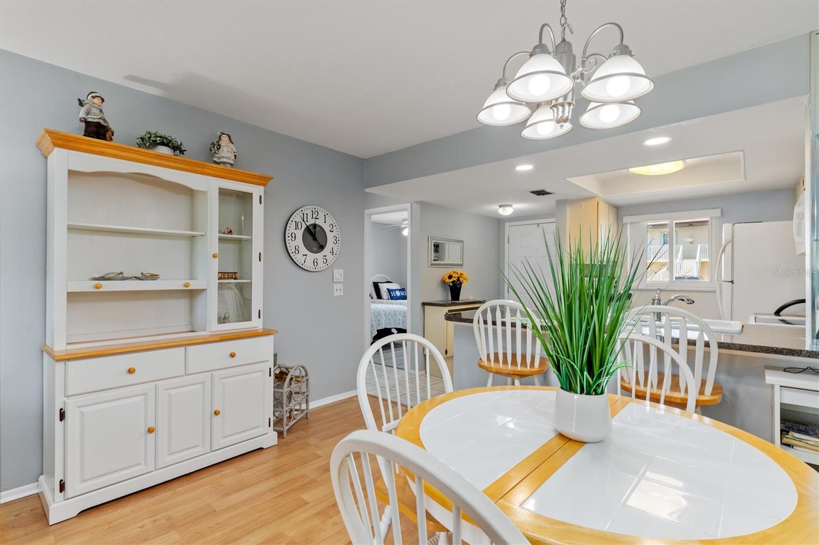 Image 11 of 47 For 25275 Rampart Boulevard 1504