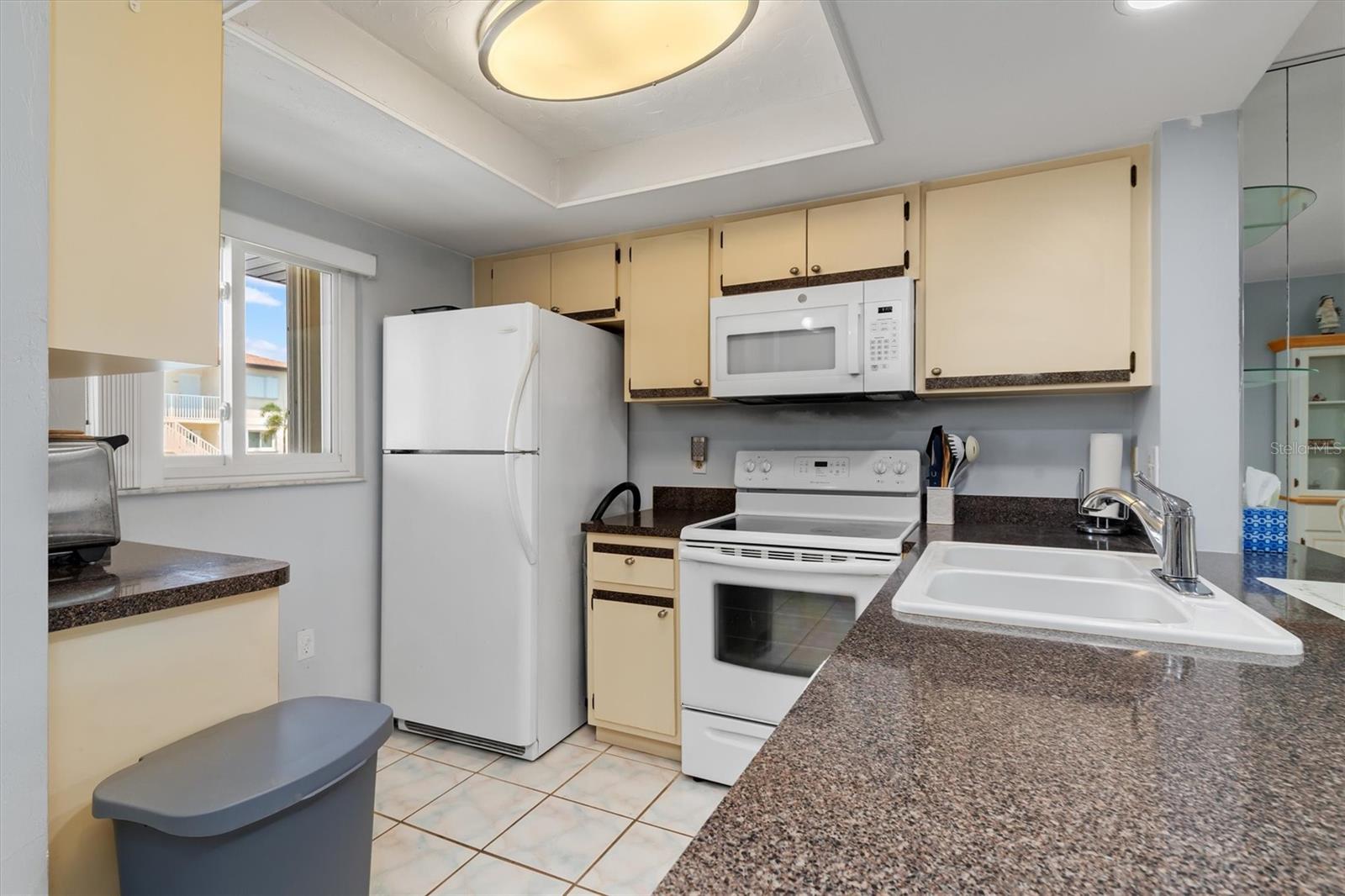 Image 14 of 47 For 25275 Rampart Boulevard 1504