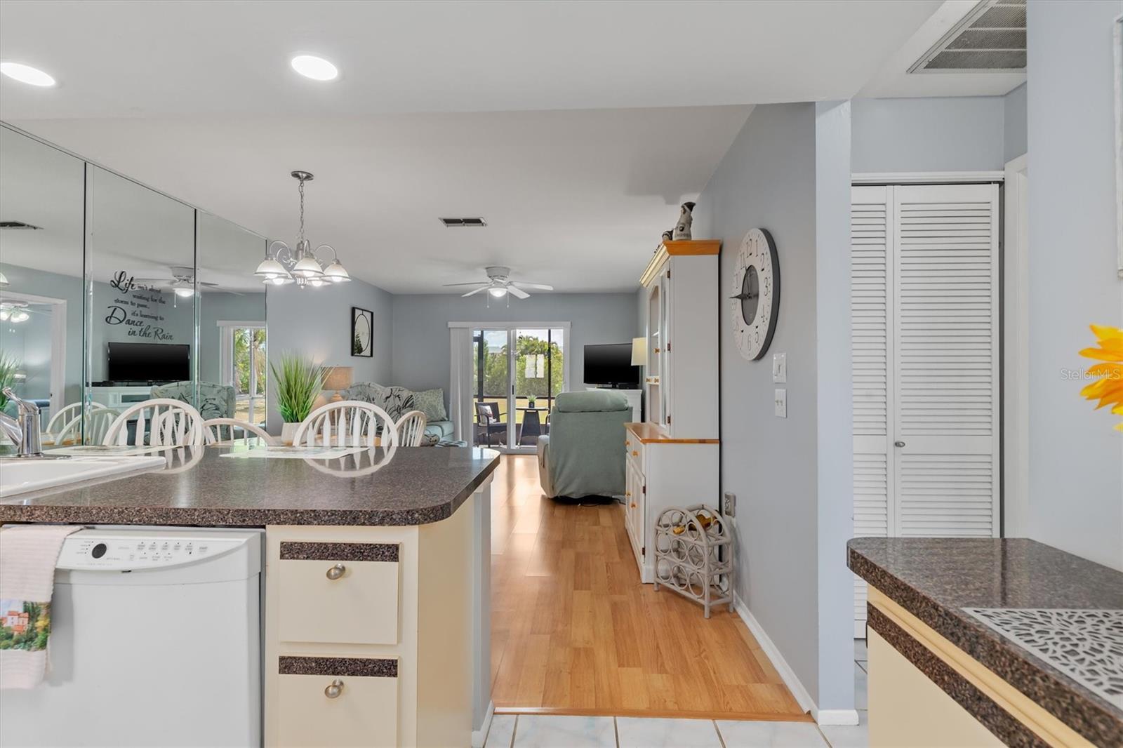 Image 3 of 47 For 25275 Rampart Boulevard 1504
