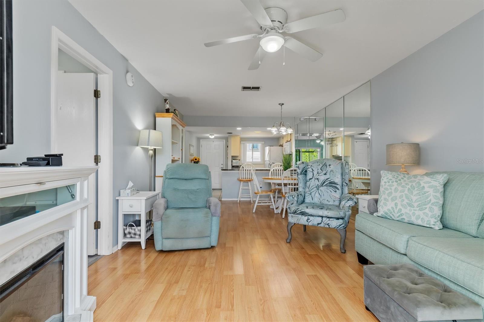 Image 8 of 47 For 25275 Rampart Boulevard 1504