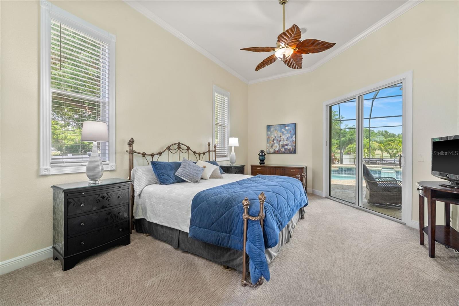 Image 22 of 49 For 1582 28th Avenue