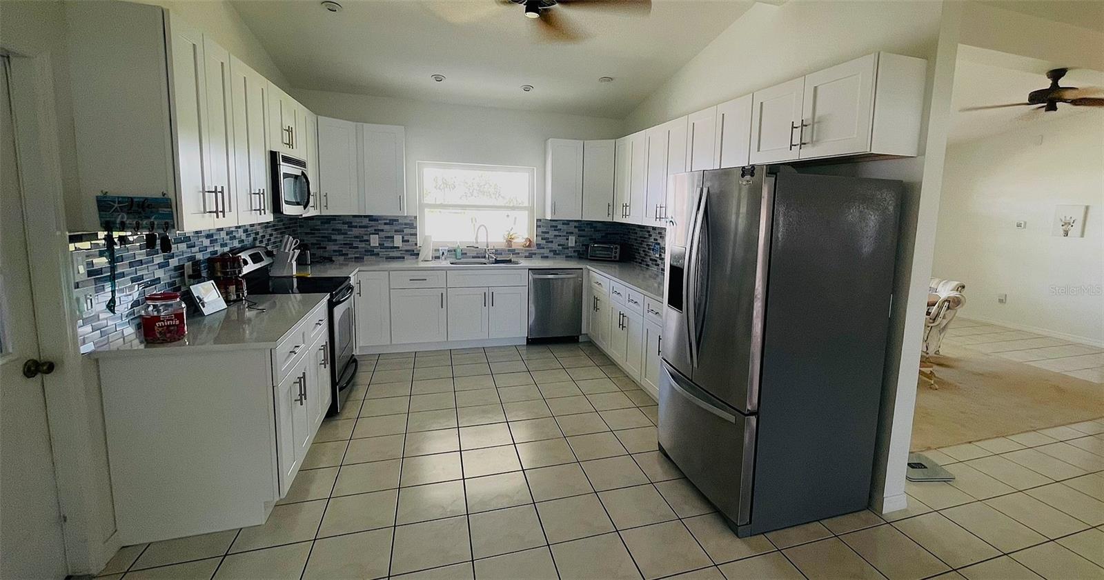 Image 12 of 53 For 24239 Yacht Club Boulevard